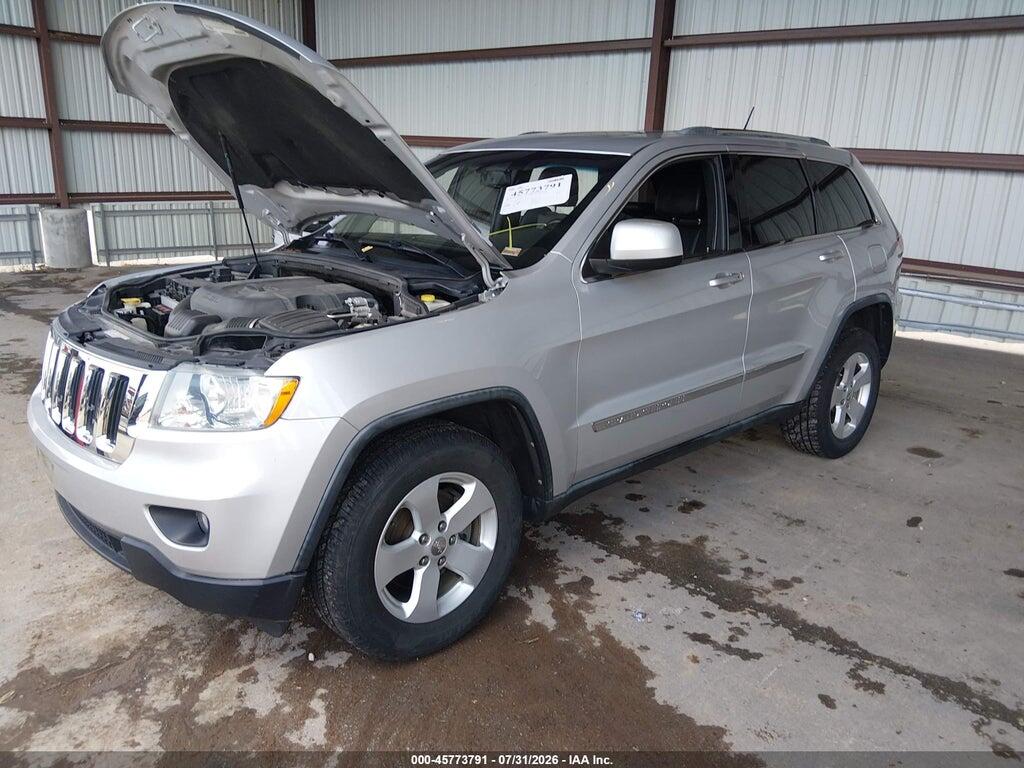 1J4RR4GG7BC714193 2011 JEEP GRAND CHEROKEE photo no. 2