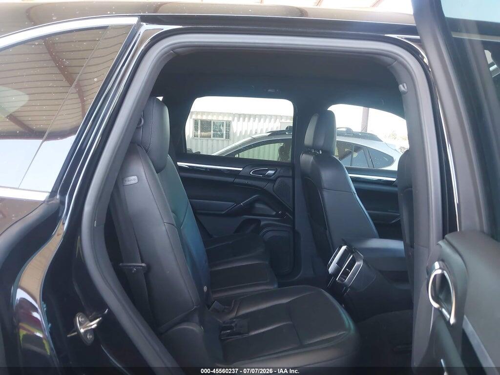 WP1AA2A29ELA96499 2014 PORSCHE CAYENNE photo no. 8