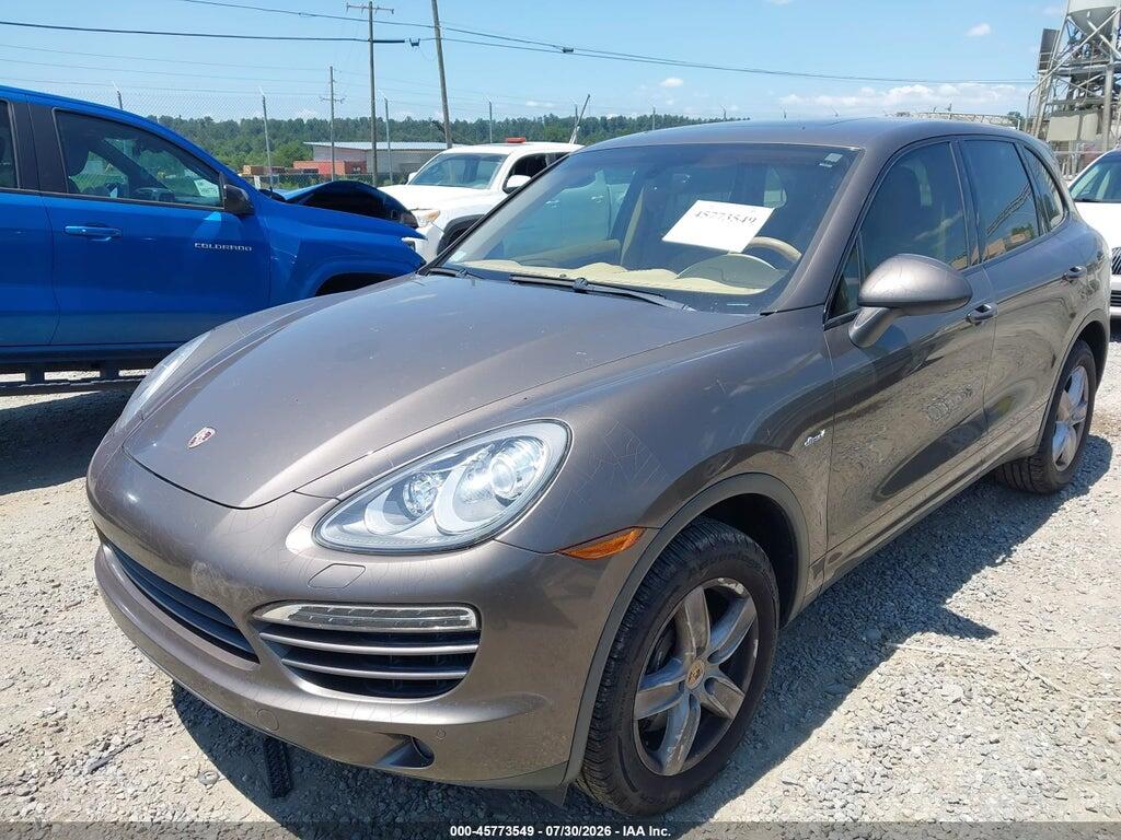 WP1AF2A27ELA32088 2014 PORSCHE CAYENNE photo no. 2