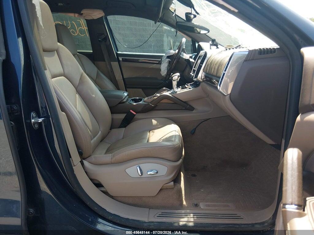 WP1AF2A28ELA33055 2014 PORSCHE CAYENNE photo no. 5
