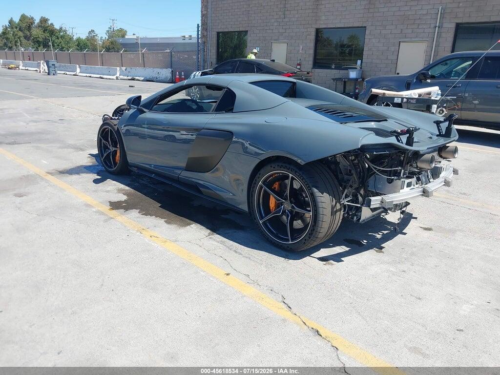 SBM11SAA4GW675997 2016 MCLAREN 675LT photo no. 3
