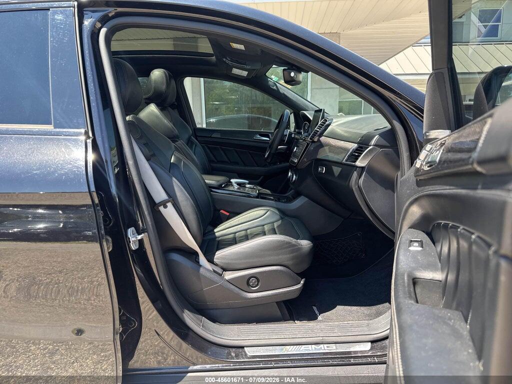 4JGED7FB7GA020743 2016 MERCEDES-BENZ AMG GLE 63 COUPE photo no. 5