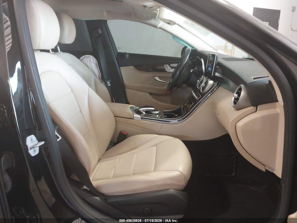 55SWF4KB5GU098175 2016 MERCEDES-BENZ C 300 photo no. 5