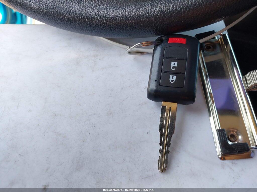 ML32F3FJ0HHF10313 2017 MITSUBISHI MIRAGE G4 photo no. 11