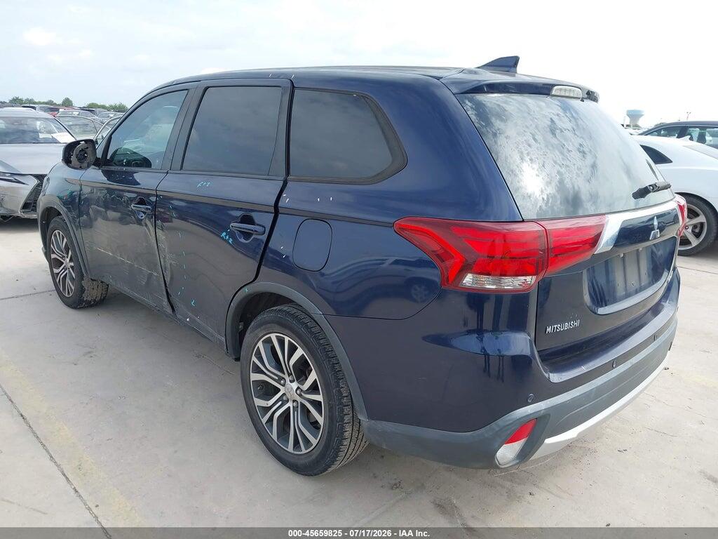 JA4AD2A30HZ033742 2017 MITSUBISHI OUTLANDER photo no. 3
