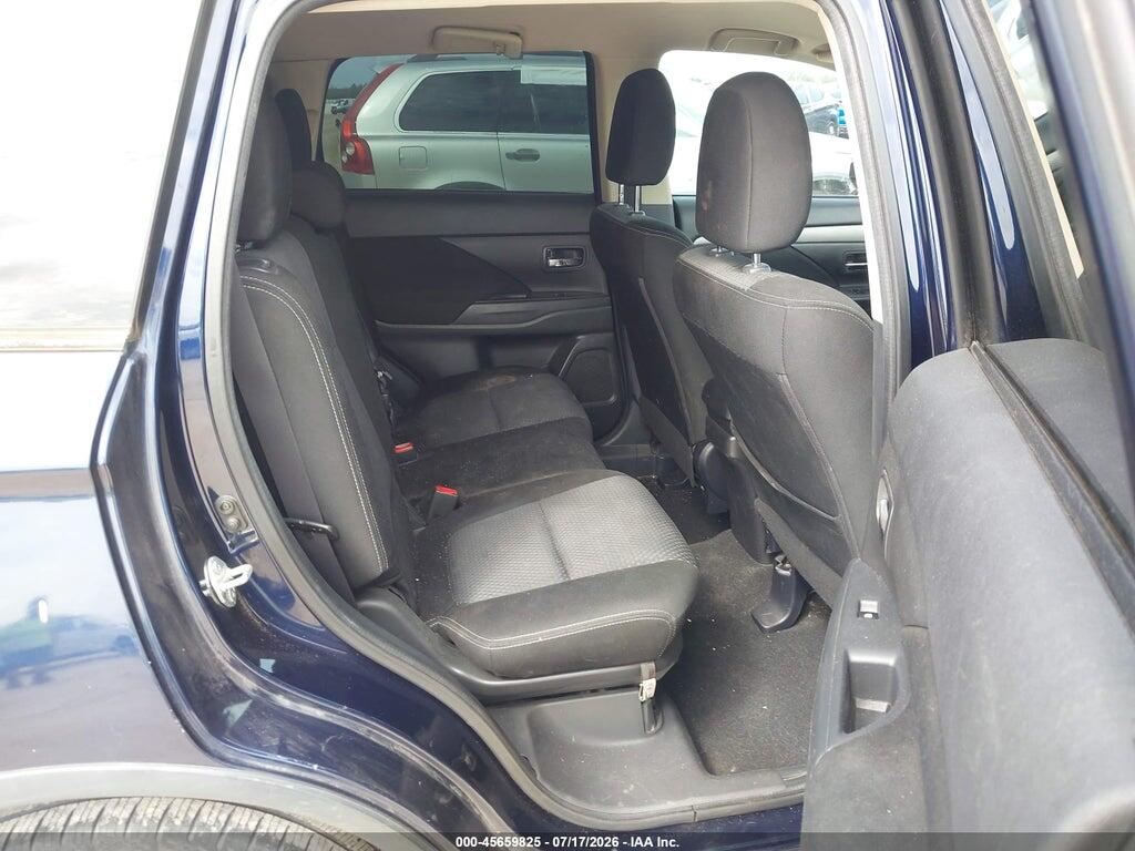 JA4AD2A30HZ033742 2017 MITSUBISHI OUTLANDER photo no. 8