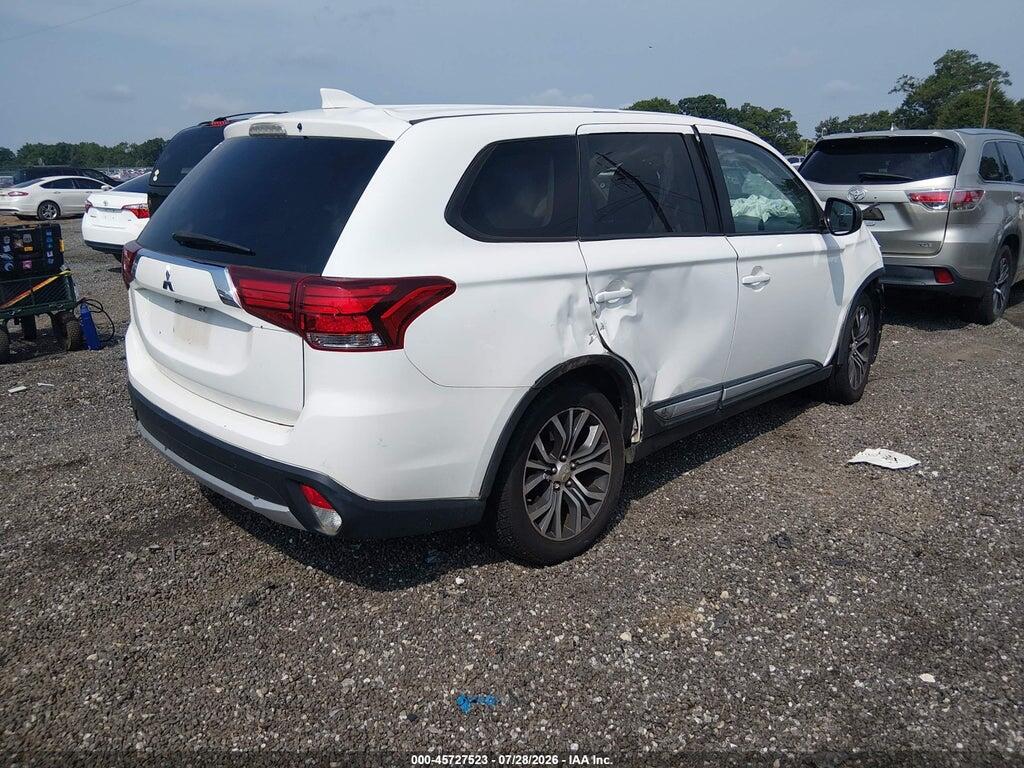 JA4AD2A30HZ049651 2017 MITSUBISHI OUTLANDER photo no. 4