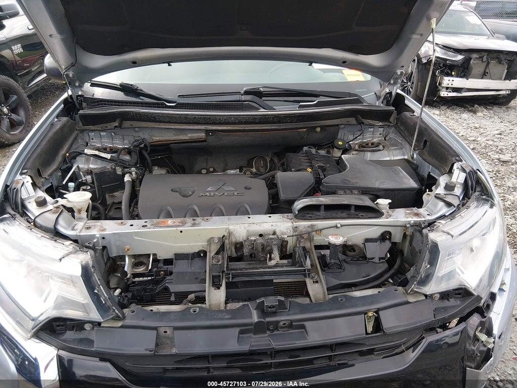 JA4AZ2A37HZ008404 2017 MITSUBISHI OUTLANDER photo no. 10
