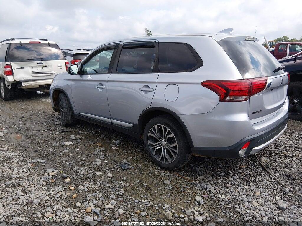 JA4AZ2A37HZ008404 2017 MITSUBISHI OUTLANDER photo no. 3