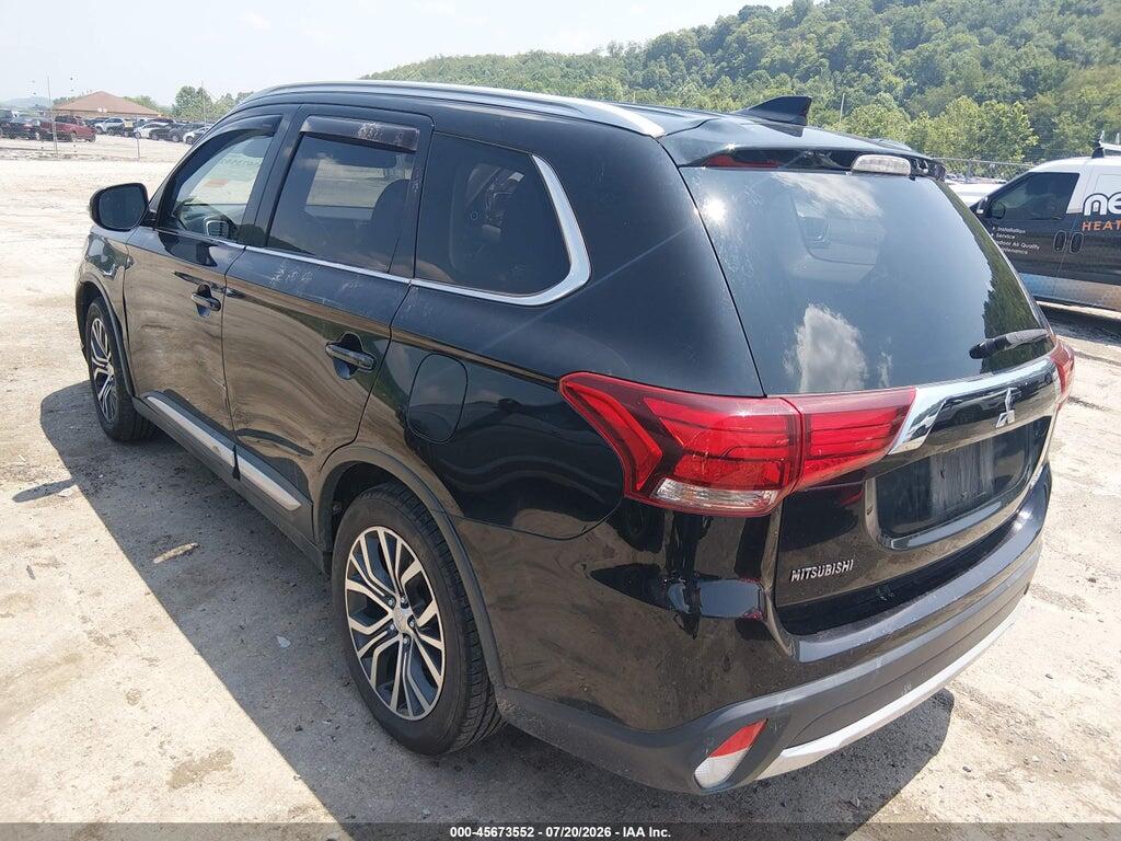 JA4AZ3A36HZ057437 2017 MITSUBISHI OUTLANDER photo no. 3