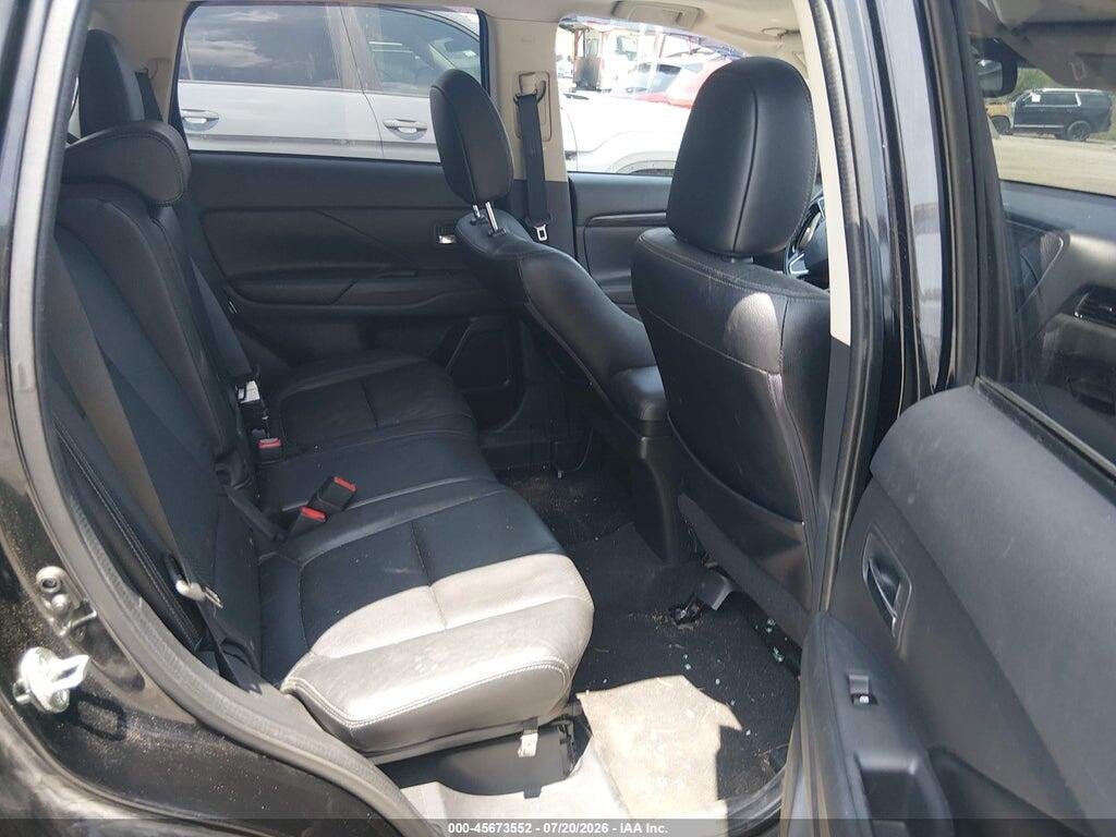 JA4AZ3A36HZ057437 2017 MITSUBISHI OUTLANDER photo no. 8