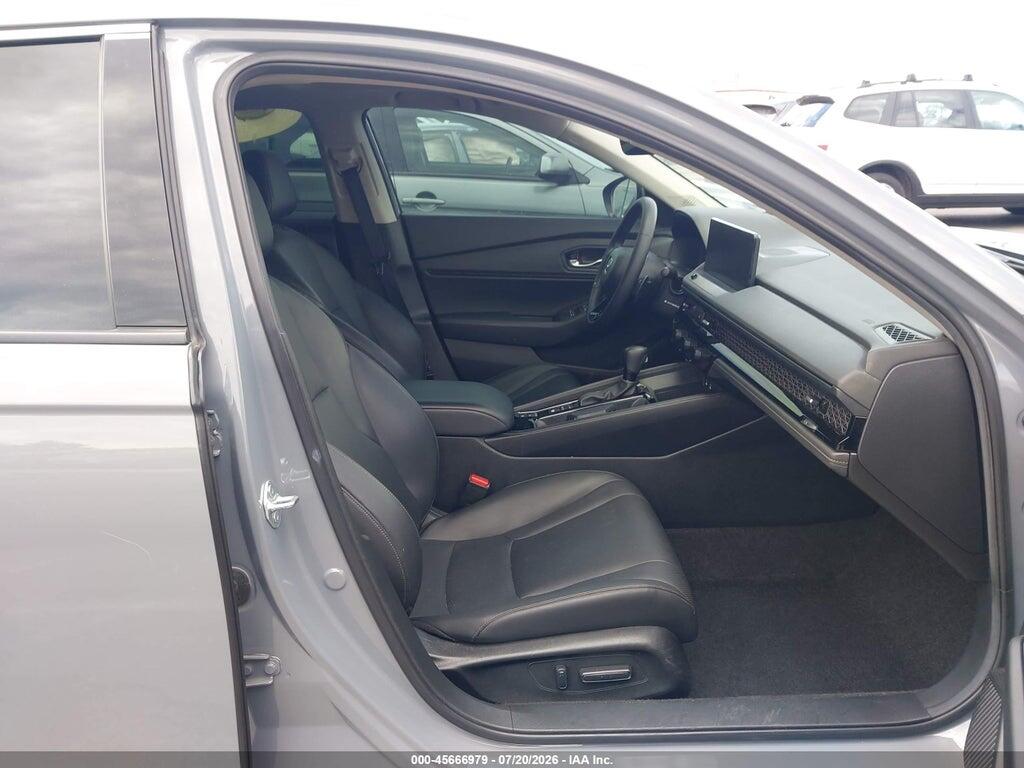 1HGCY2F68RA028263 2024 HONDA ACCORD HYBRID photo no. 5