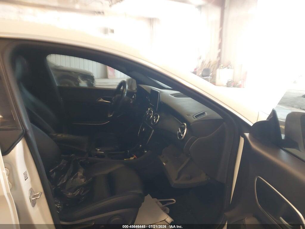 WDDSJ4GBXGN313449 2016 MERCEDES-BENZ CLA 250 photo no. 5