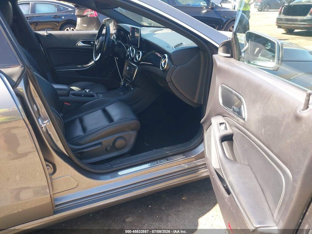 WDDSJ4GB9GN309523 2016 MERCEDES-BENZ CLA 250 photo no. 5