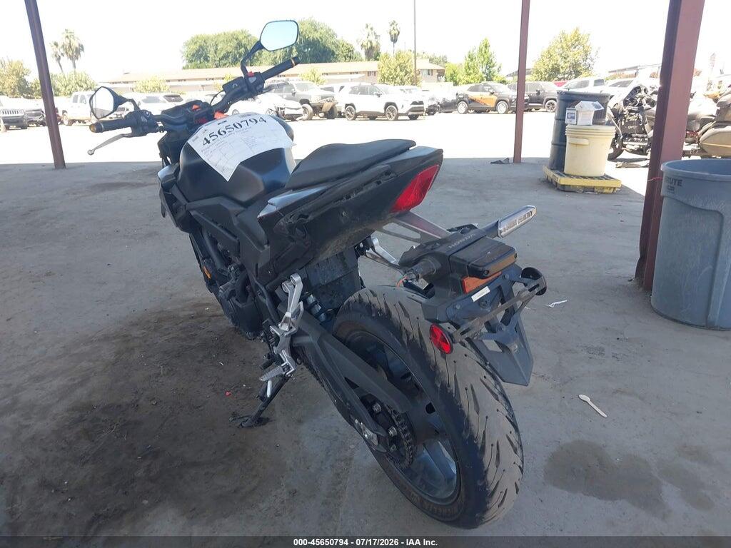 MLHPC7150R5000568 2024 HONDA CB500 photo no. 3