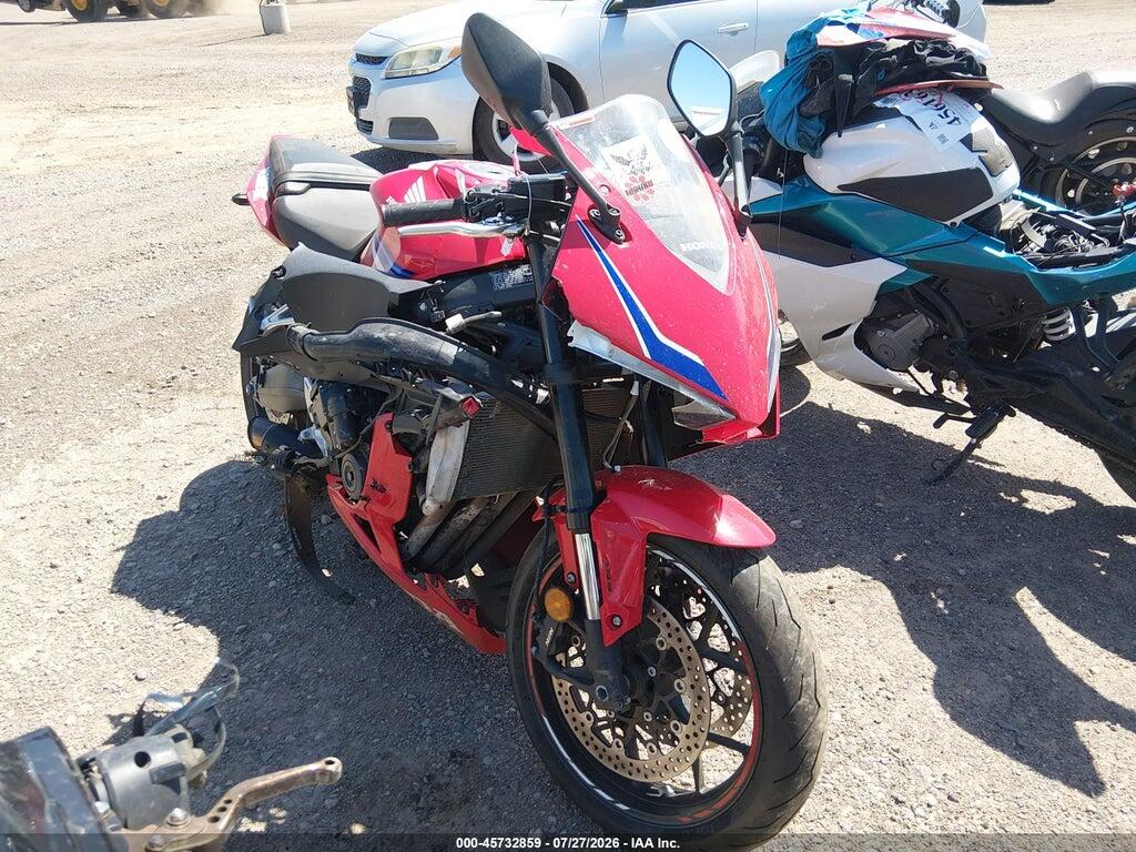 MLHRH1553R5000775 2024 HONDA CBR650 photo no. 1