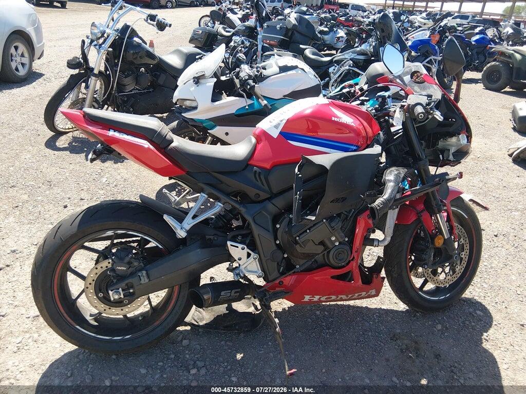 MLHRH1553R5000775 2024 HONDA CBR650 photo no. 12