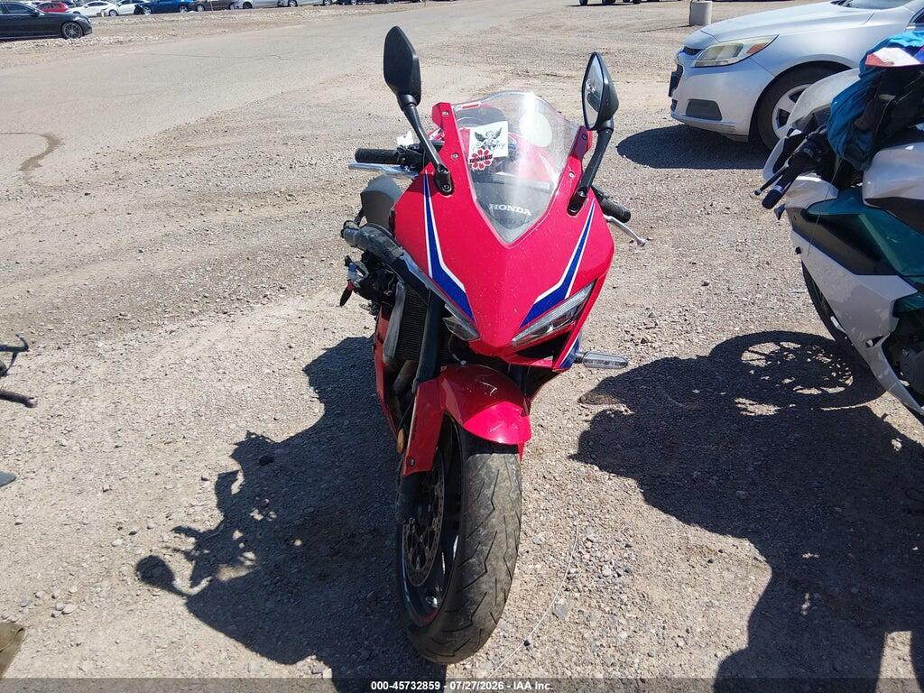 MLHRH1553R5000775 2024 HONDA CBR650 photo no. 5