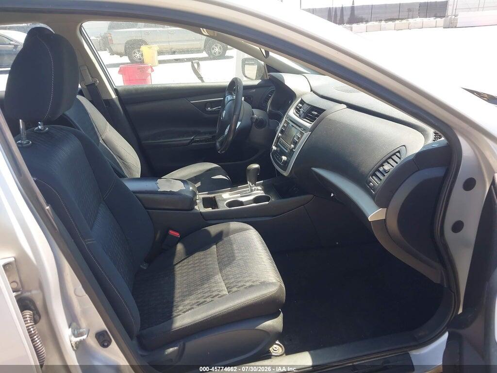 1N4AL3AP9HC264956 2017 NISSAN ALTIMA photo no. 5