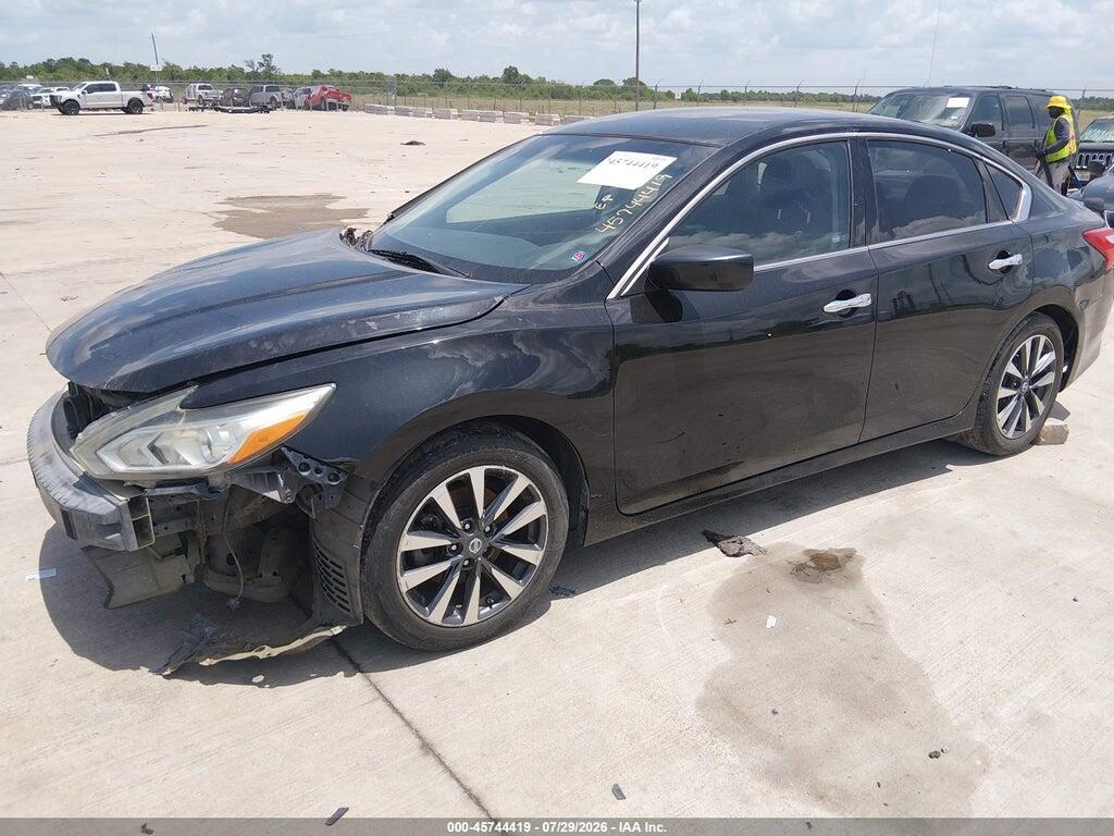 1N4AL3AP8HC190719 2017 NISSAN ALTIMA photo no. 2