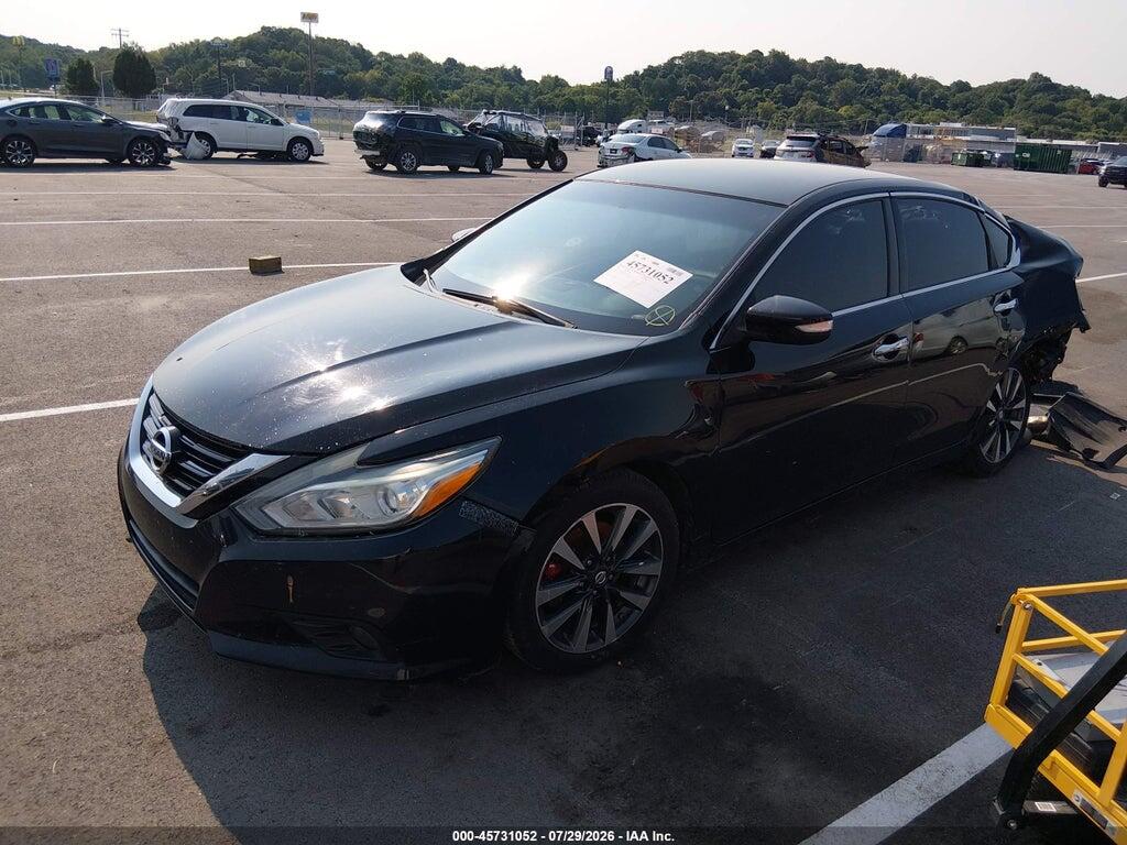 1N4AL3AP4HC126371 2017 NISSAN ALTIMA photo no. 2