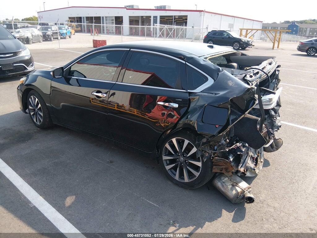 1N4AL3AP4HC126371 2017 NISSAN ALTIMA photo no. 3