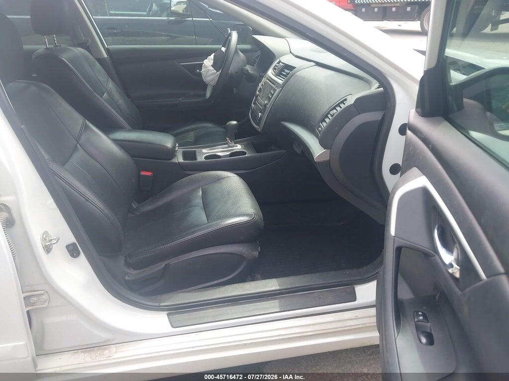 1N4AL3AP7HC249274 2017 NISSAN ALTIMA photo no. 5