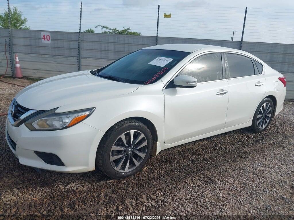 1N4AL3AP6HC129613 2017 NISSAN ALTIMA photo no. 2