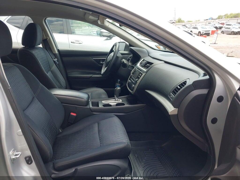 1N4AL3AP4HN315400 2017 NISSAN ALTIMA photo no. 5