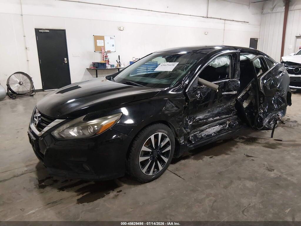 1N4AL3AP1HC117496 2017 NISSAN ALTIMA photo no. 2