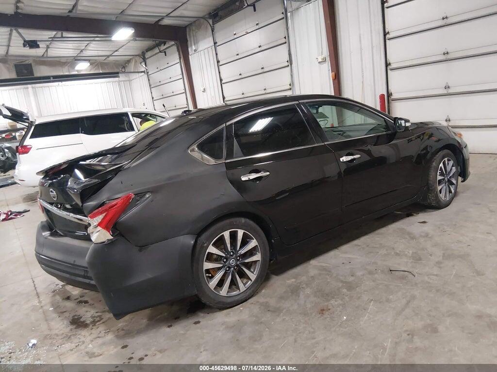 1N4AL3AP1HC117496 2017 NISSAN ALTIMA photo no. 4