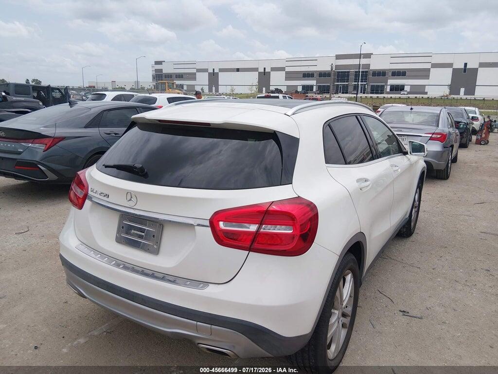 WDCTG4EB2GJ211533 2016 MERCEDES-BENZ GLA 250 photo no. 4
