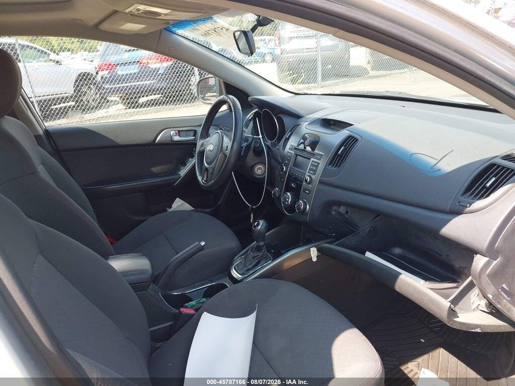 KNAFW4A36B5374818 2011 KIA FORTE photo no. 5