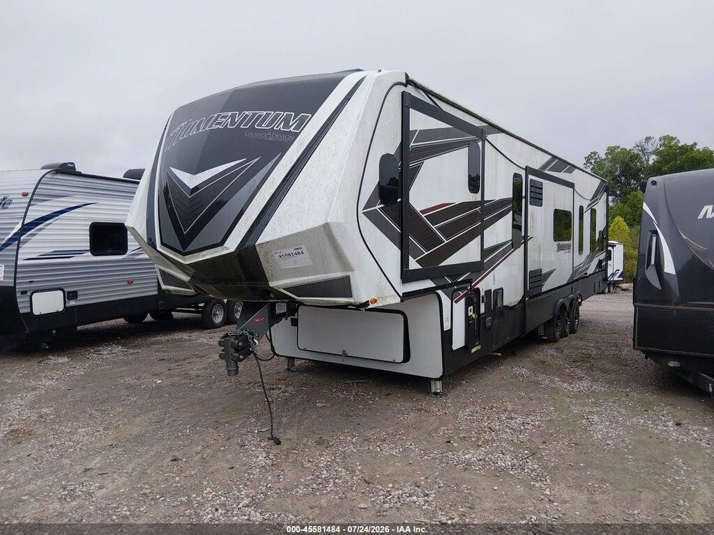 573FM4530N1121033 2022 GRAND DESIGN TRAVEL TRLR photo no. 2
