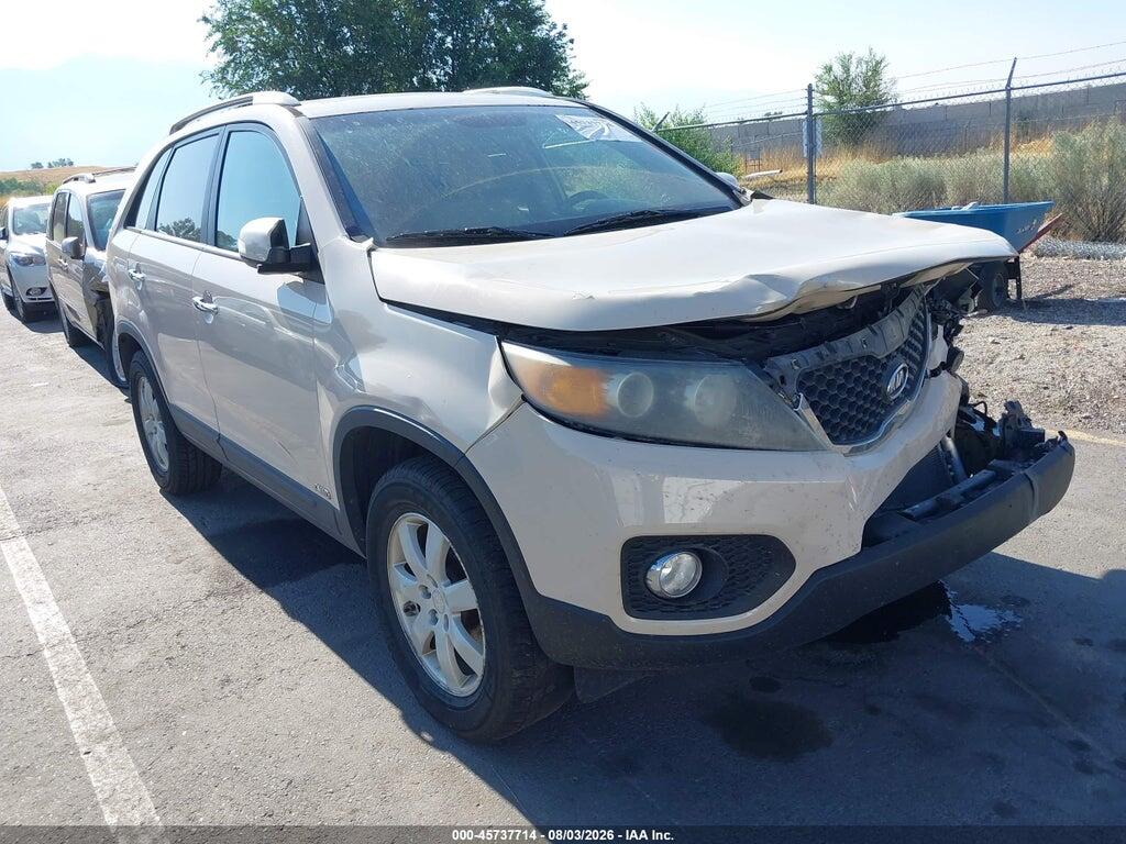 5XYKTDA13BG111847 2011 KIA SORENTO photo no. 1