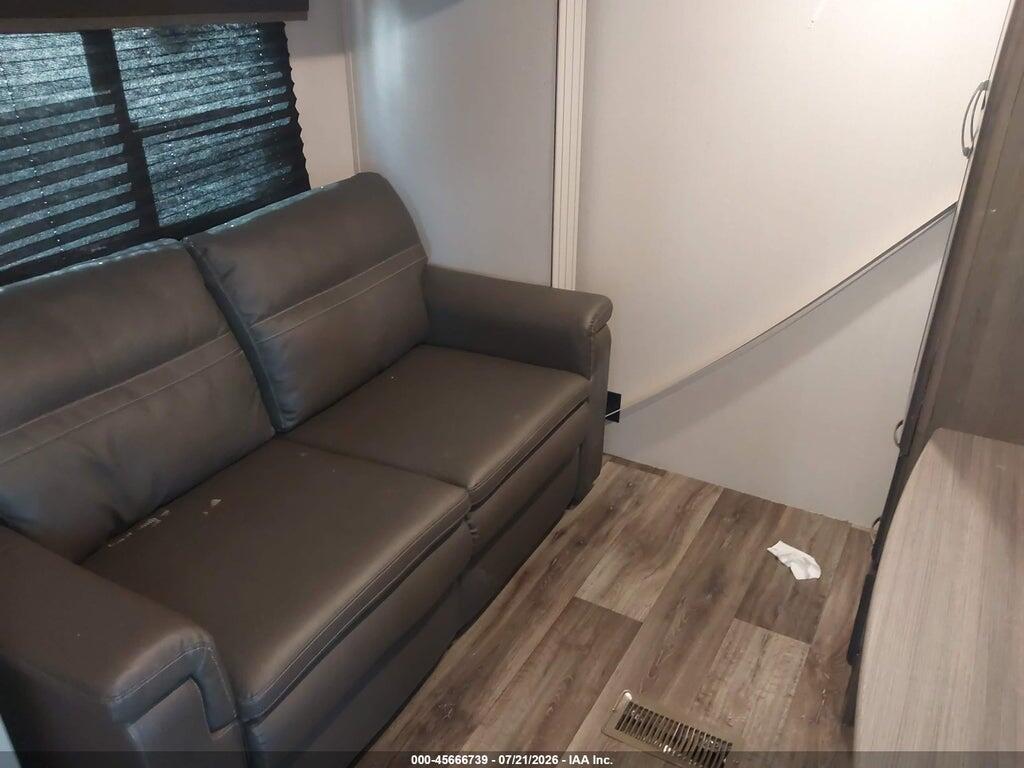 4YDF36823M2510439 2021 KEYSTONE RV OTHER photo no. 10
