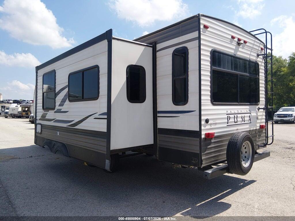5ZT2PUSB0M4009014 2021 KEYSTONE RV PALOMINO PUMA 27RLSS TRAVEL TRAILER photo no. 3