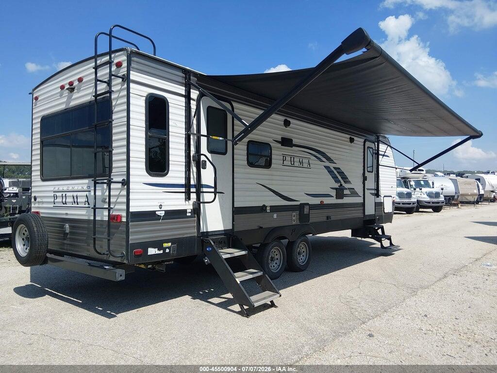 5ZT2PUSB0M4009014 2021 KEYSTONE RV PALOMINO PUMA 27RLSS TRAVEL TRAILER photo no. 4