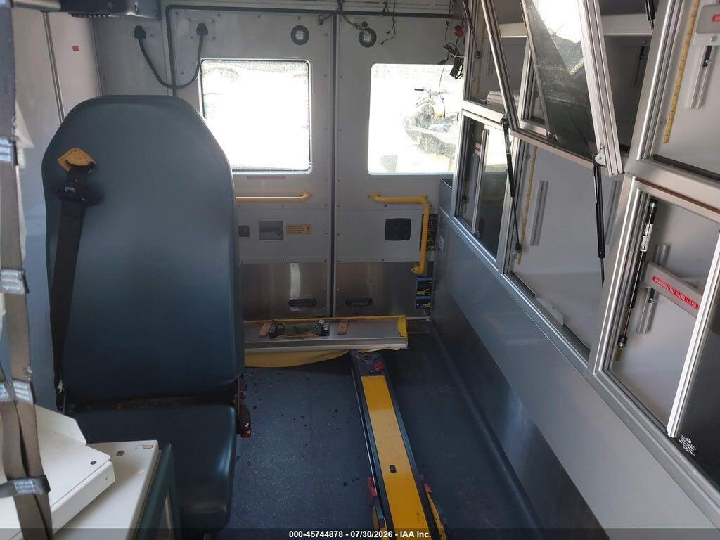 WDAPF3CDXG9641131 2016 MERCEDES-BENZ SPRINTER 3500 photo no. 6