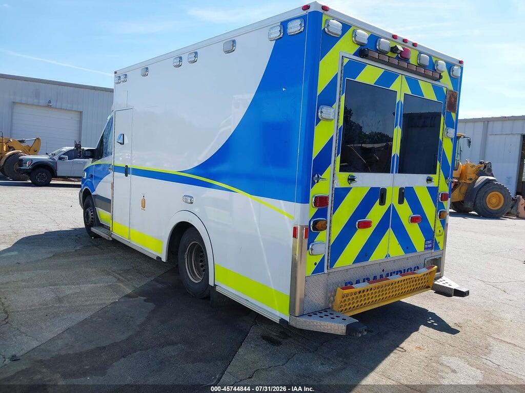 WDAPF3CD0G9688989 2016 MERCEDES-BENZ SPRINTER 3500 photo no. 3