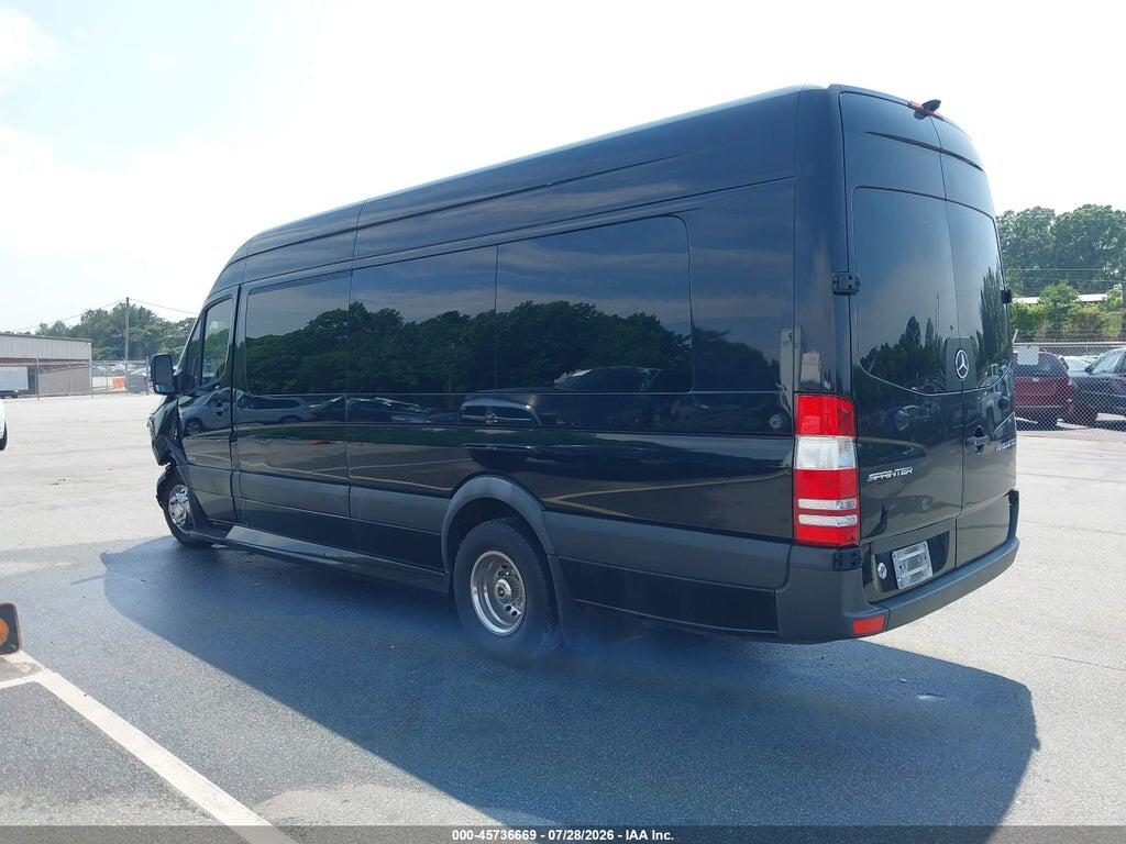 WDAPF4CC0GP174875 2016 MERCEDES-BENZ SPRINTER 3500 photo no. 3