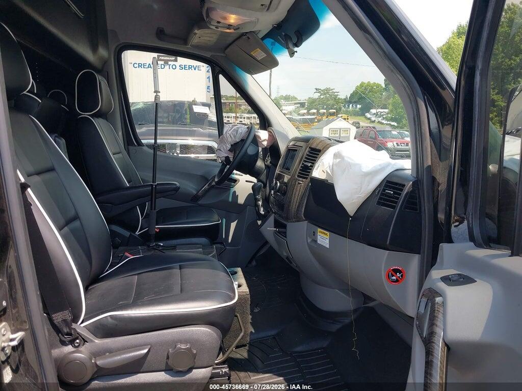 WDAPF4CC0GP174875 2016 MERCEDES-BENZ SPRINTER 3500 photo no. 5