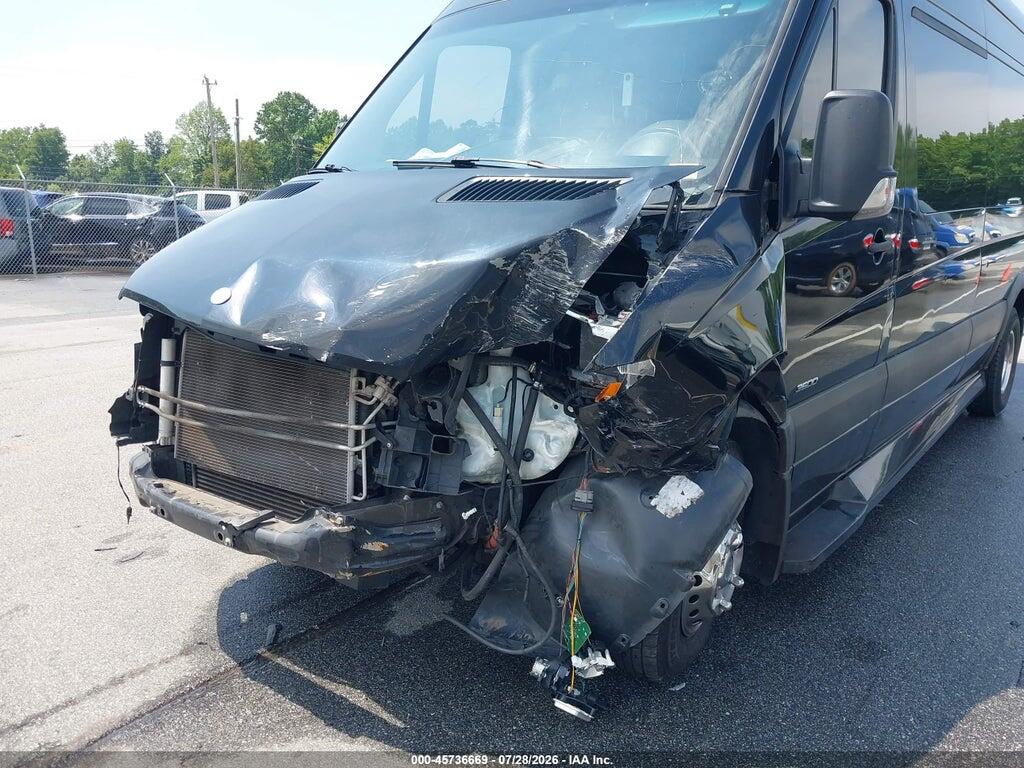 WDAPF4CC0GP174875 2016 MERCEDES-BENZ SPRINTER 3500 photo no. 6