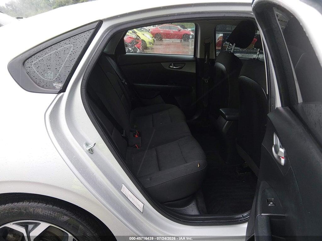 3KPF24AD3ME334548 2021 KIA FORTE photo no. 8