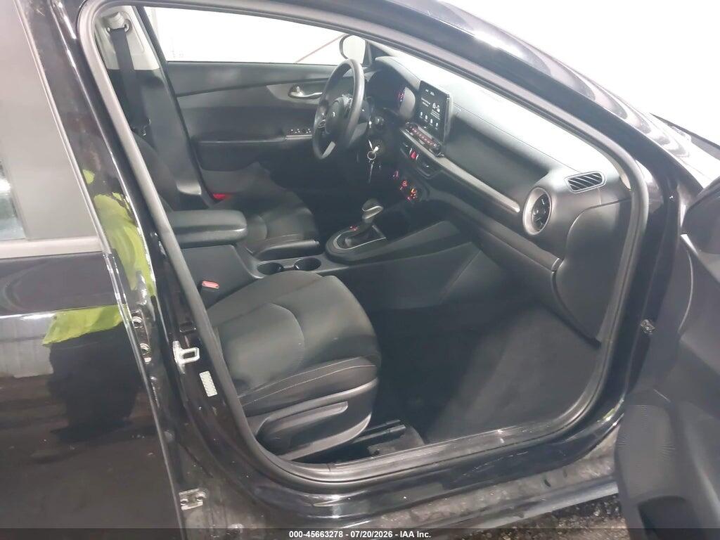 3KPF24AD3ME333271 2021 KIA FORTE photo no. 5