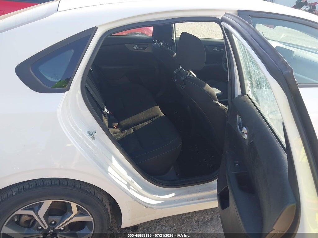 3KPF24AD5ME321610 2021 KIA FORTE photo no. 8