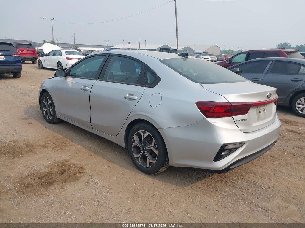 3KPF24AD4ME263148 2021 KIA FORTE photo no. 3