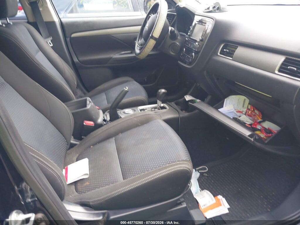 JA4AZ3A39GZ024902 2016 MITSUBISHI OUTLANDER photo no. 5