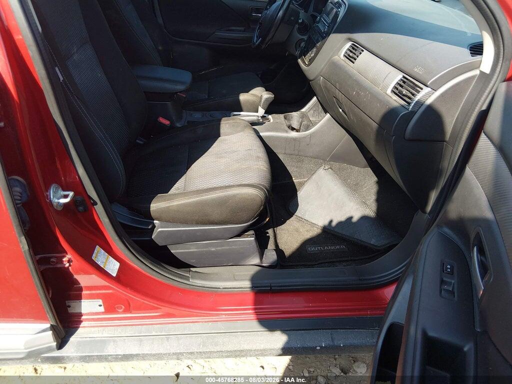 JA4AD2A34GZ016778 2016 MITSUBISHI OUTLANDER photo no. 5