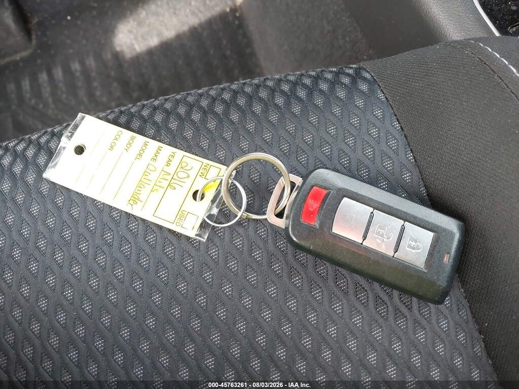 JA4AD3A33GZ003333 2016 MITSUBISHI OUTLANDER photo no. 11